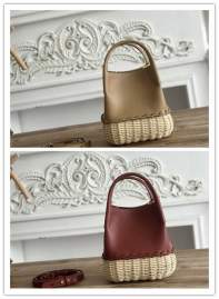 Picture of Loro Piana Handbags _SKUfw236287658fw